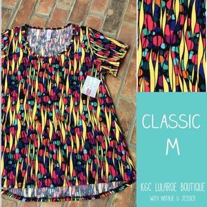 NEW LuLaRoe Classic T - Medium